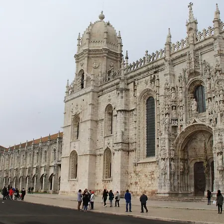Jeronimos 4 *